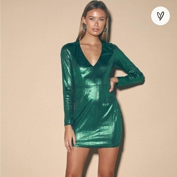 Lulus Dresses & Skirts - NWT Lulus Stunning Sensation Emerald Green Metallic‎ Bodycon Dress